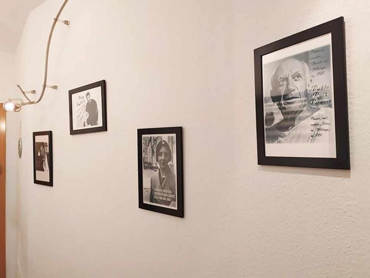 Charming Malaga Stay Walk To Top Sights Luaran gambar